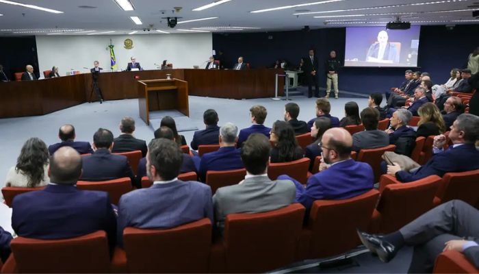 © Fabio Rodrigues-Pozzebom/Agência Brasil Saiba como foi o 1º dia do julgamento de Bolsonaro e mais sete réus